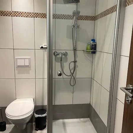 Daire 7 20 Km Dus Airport Messe *